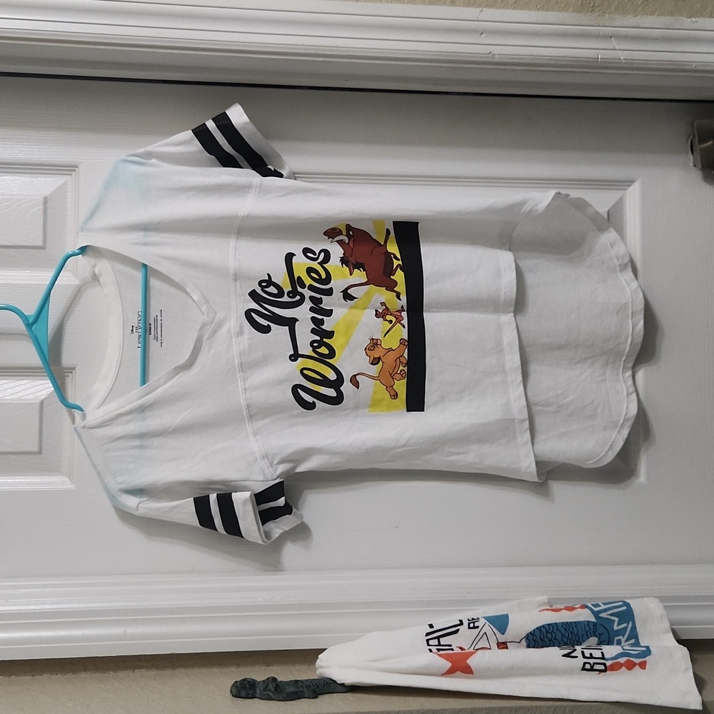 Disney Lion King Top